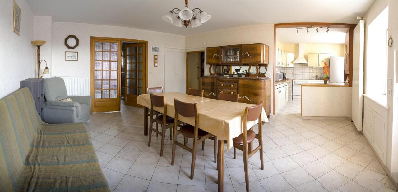 Bed and Breakfast Le loup qui dort à Longwy-sur-le-Doubs Extérieur photo